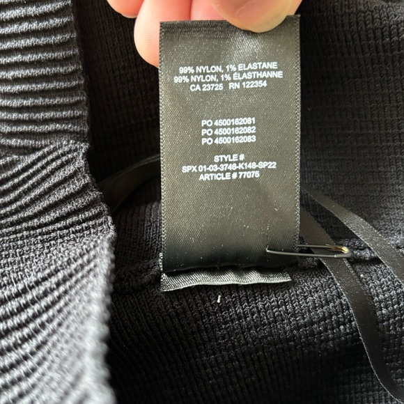 Babaton Sculpt Knit Criss Cross Cropped Tank - Picture 11 of 12